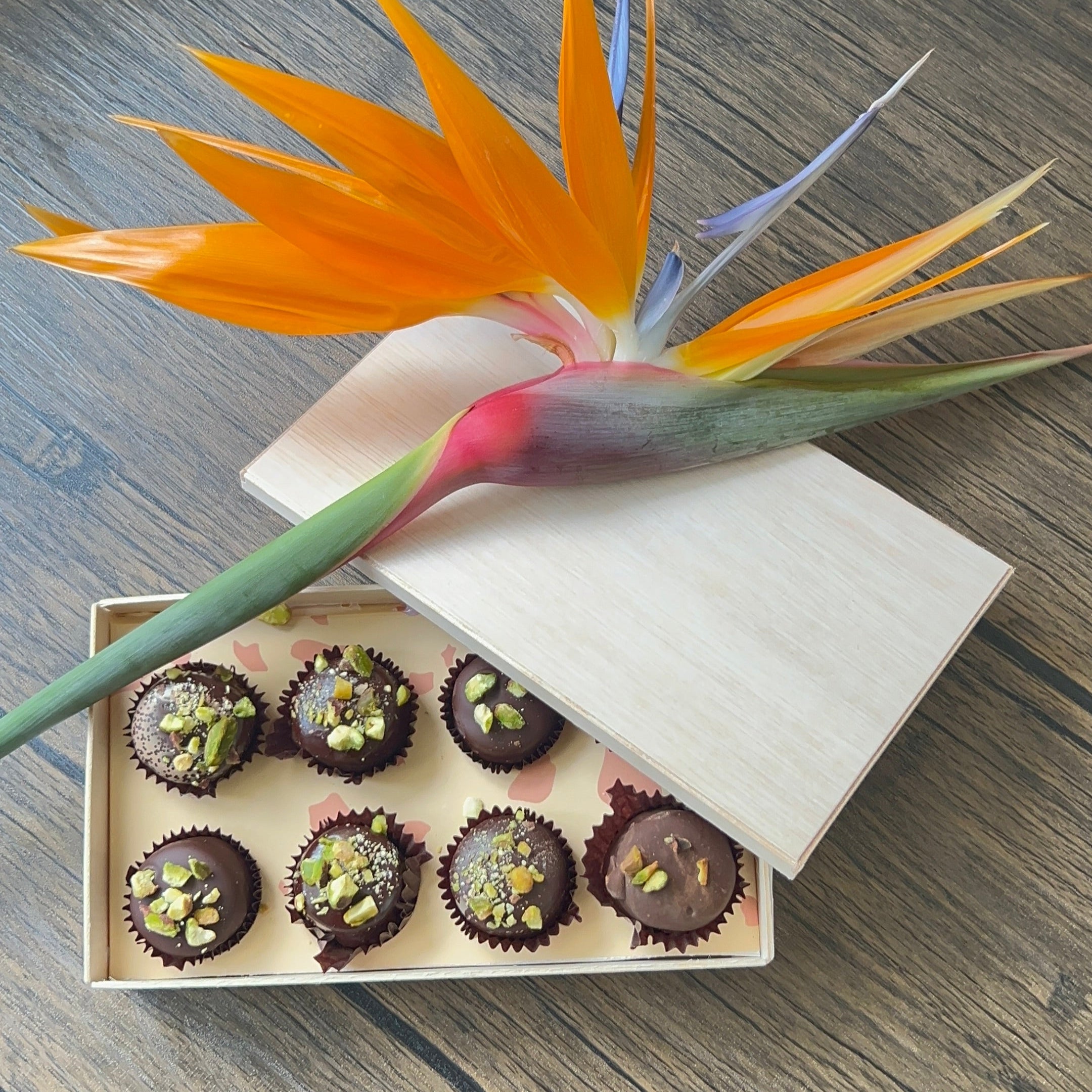 Limited-edition Dubai Chocolate Cookie Alfajores - 8 pc box