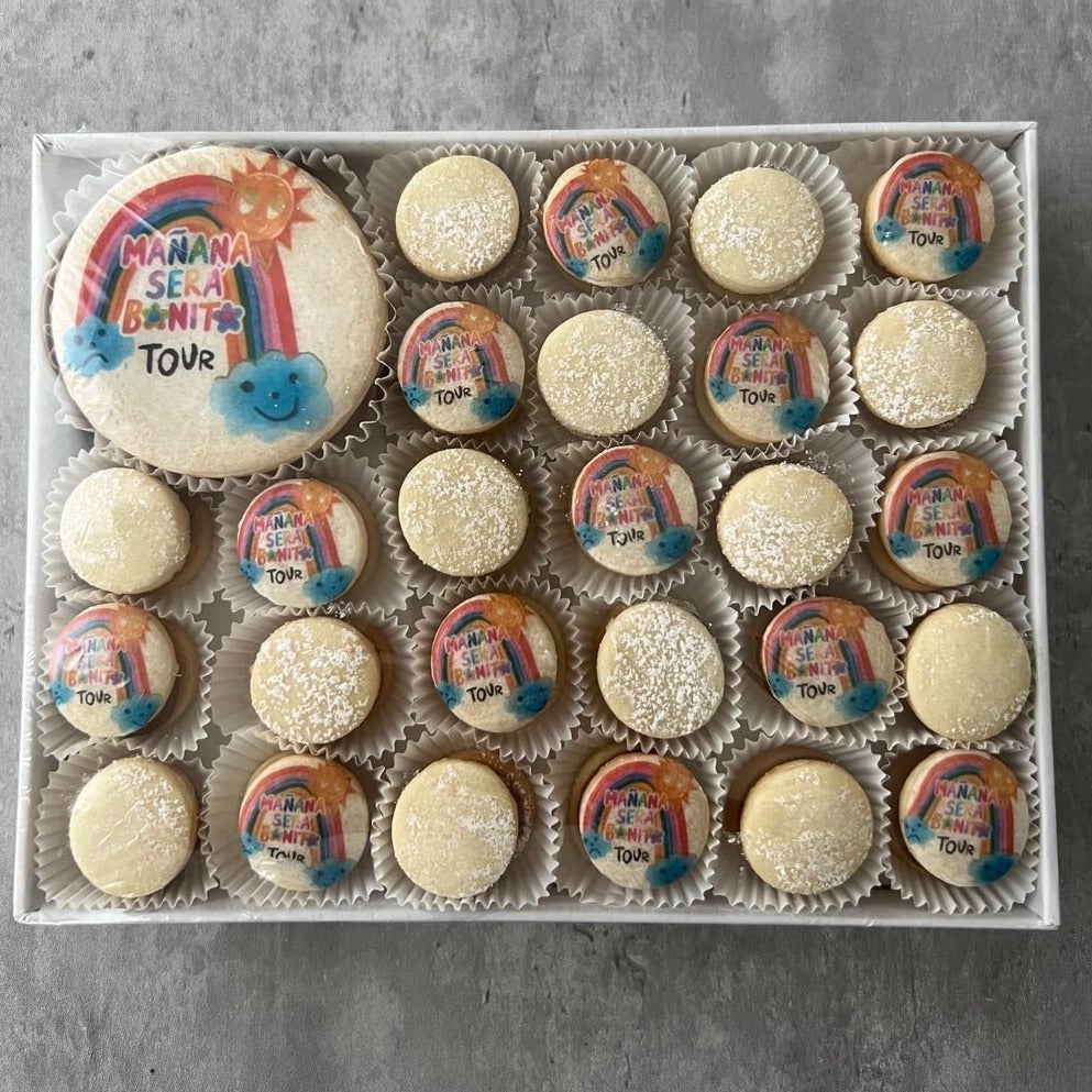 Signature Collection Original Cookie Alfajores + 3” Personalized Cookie Alfajor